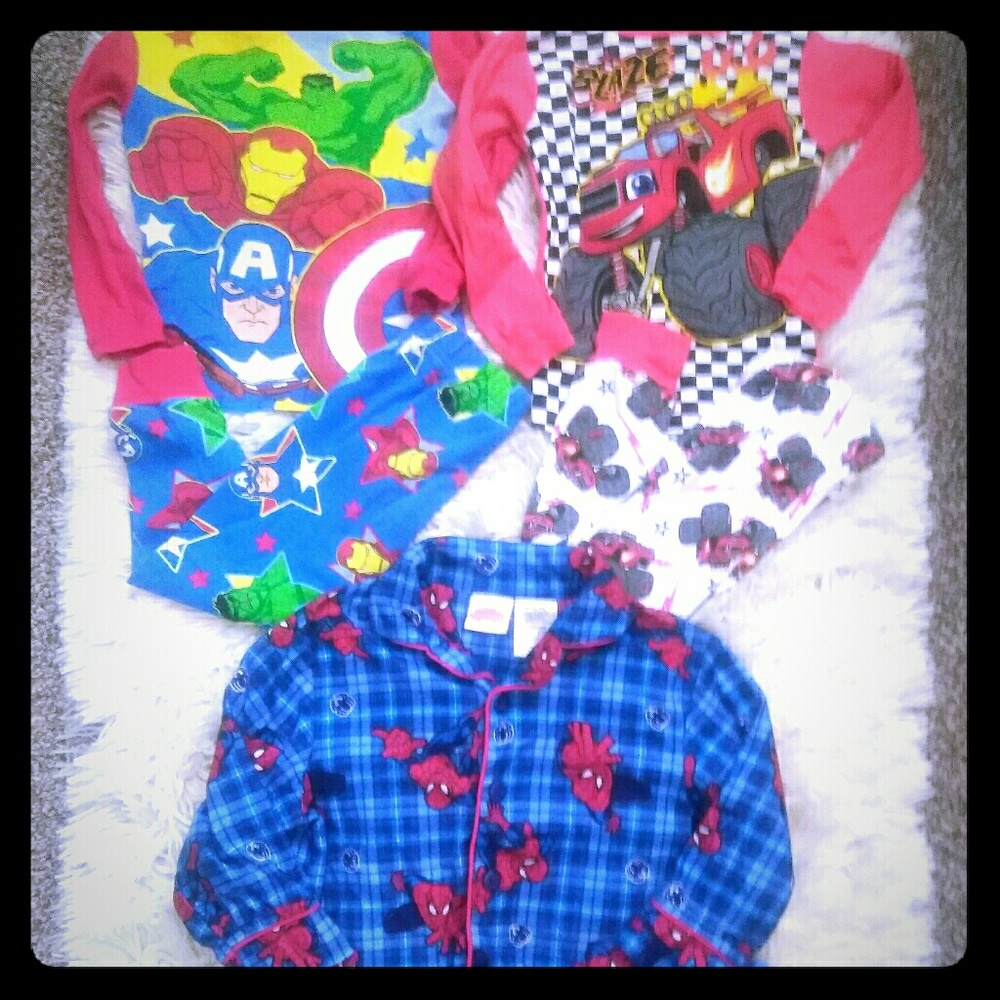 🎉BUNDLE! 3 Pairs Of Boys Pajamas🎉